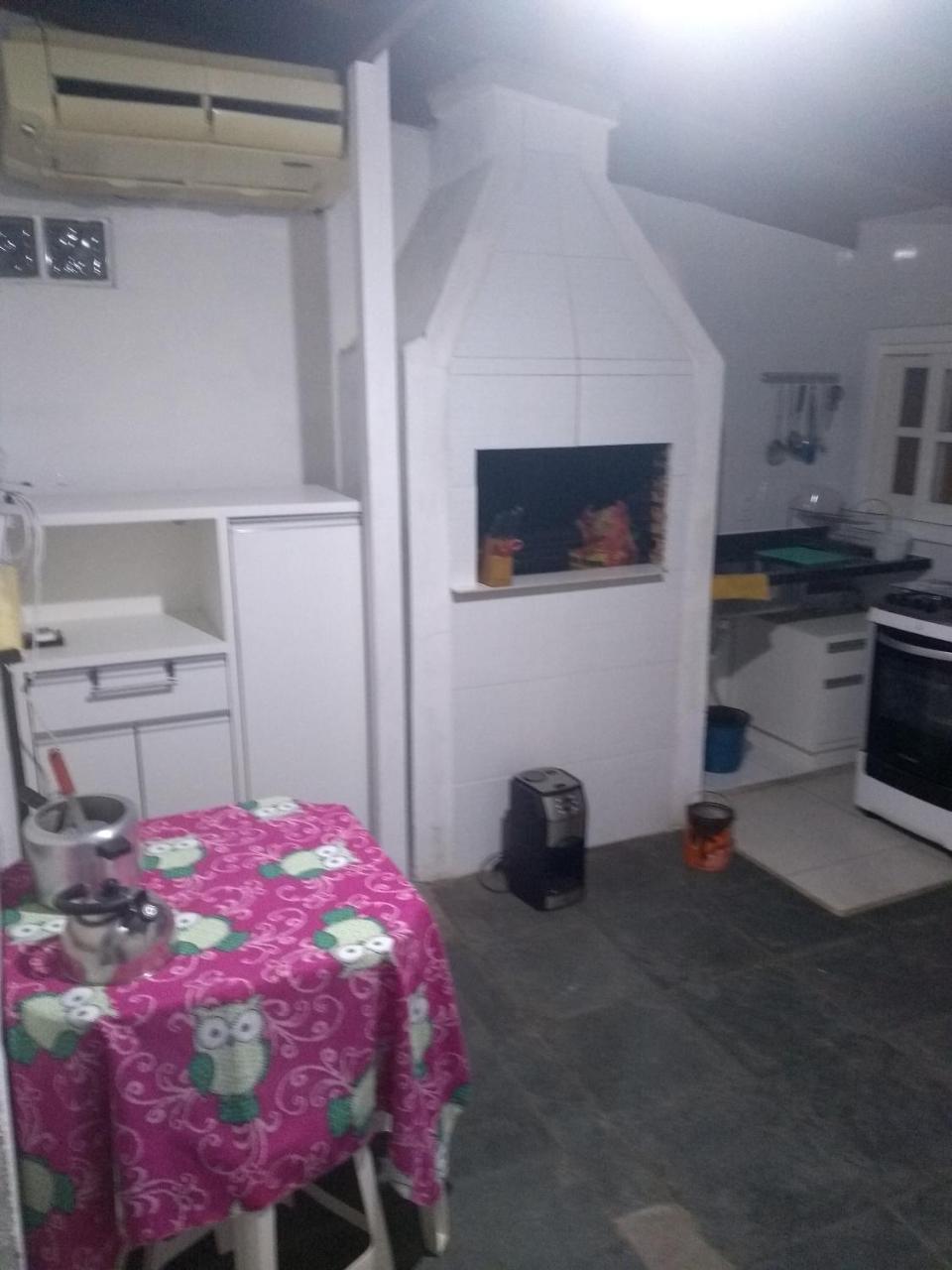 Hostel Os Pampas Florianopolis Exterior photo